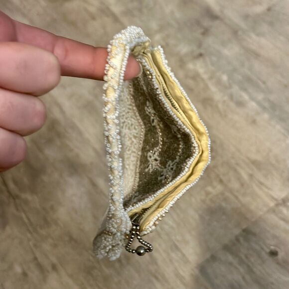 Beautiful Vintage Clutch Beaded Evening Bag Handmade in Belgium Satchel Prom - Picture 3 of 6